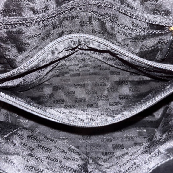 Michael Kors NWT Susannah Large Black Tote Bag - Picture 6 of 6